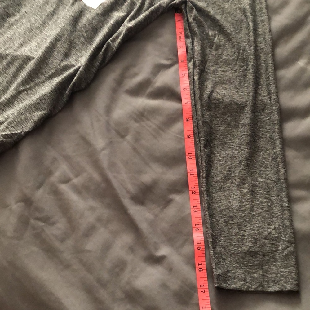 NWT Maternity Fitted Long Sleeve T-Shirt in Grey - Picture 8 of 9